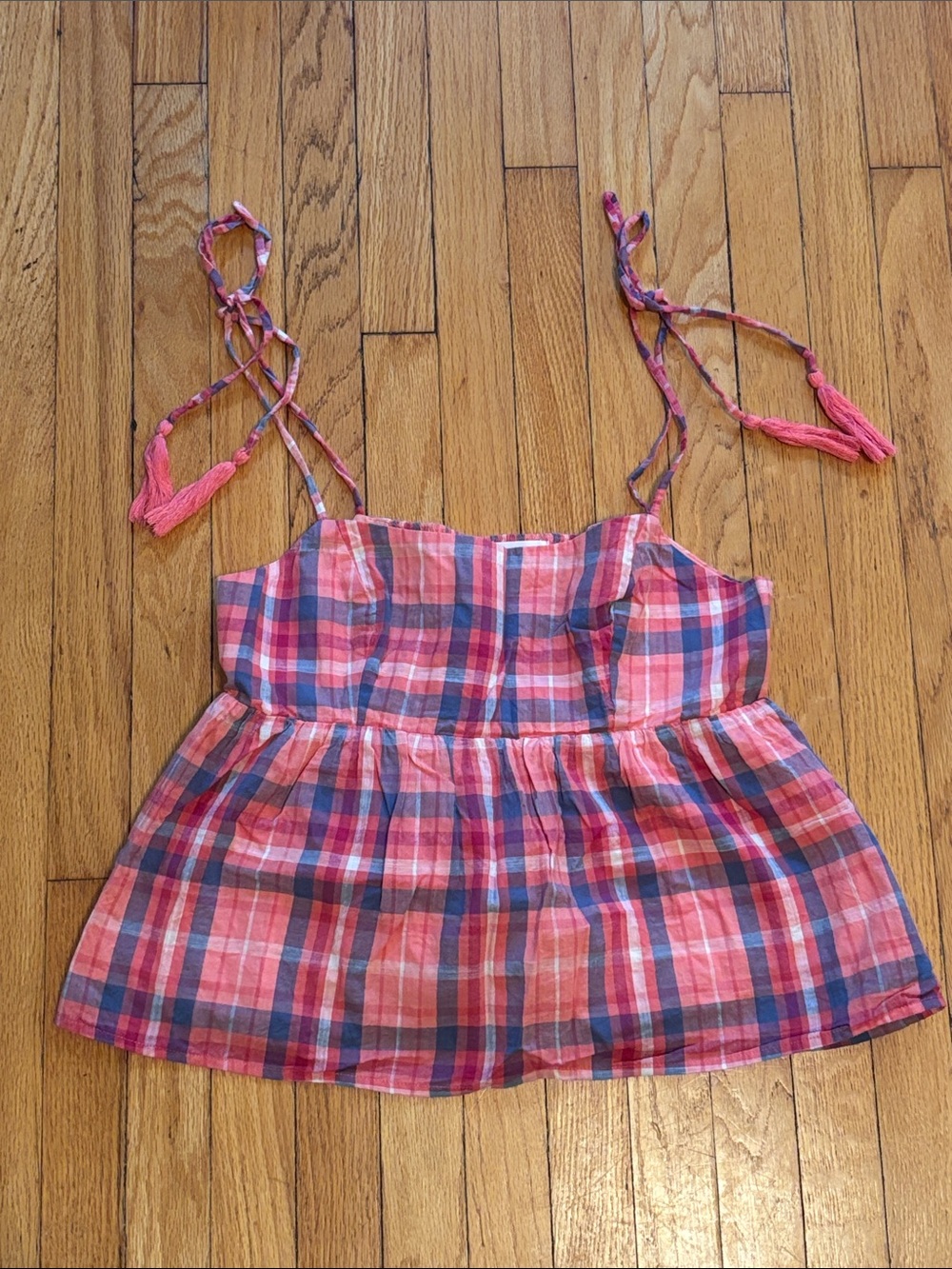 Carly Jean Plaid Tie-Shoulder Summer Top size medium